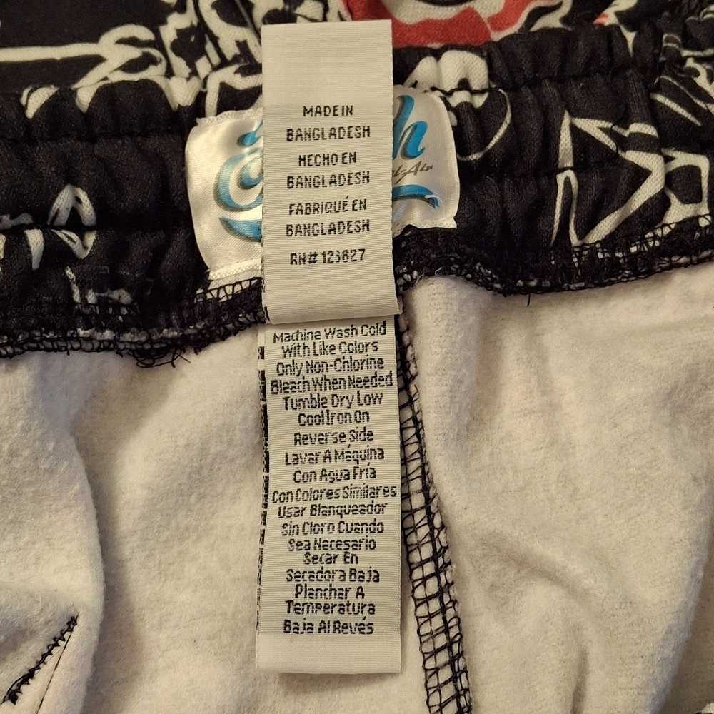 Fresh Prints of Bel Air Graphic Gothic Print Shorts Men Size XL - Picture 12 of 16